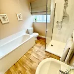 Дом отдыха Moat Cottage, Newby Hall, Ripon, North Yorkshire Copt Hewick