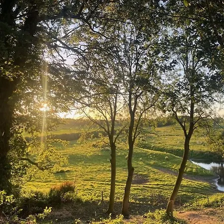 Moat Cottage, Newby Hall, Ripon, North Yorkshire Holiday home Copt Hewick