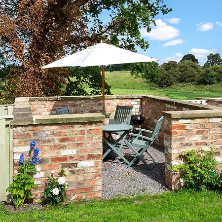 Moat Cottage, Newby Hall, Ripon, North Yorkshire Copt Hewick