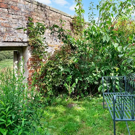 Moat Cottage, Newby Hall, Ripon, North Yorkshire Copt Hewick