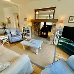 Moat Cottage, Newby Hall, Ripon, North Yorkshire * Copt Hewick
